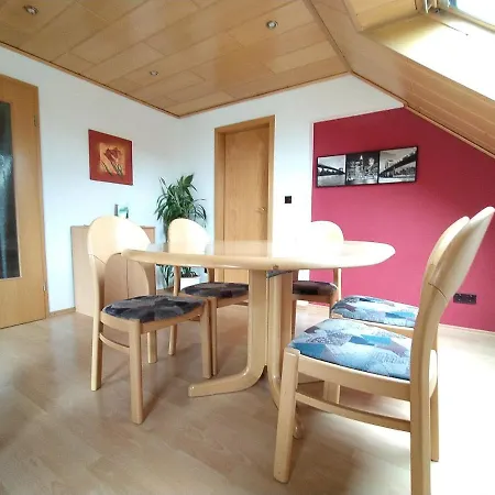 Haus Rosa *