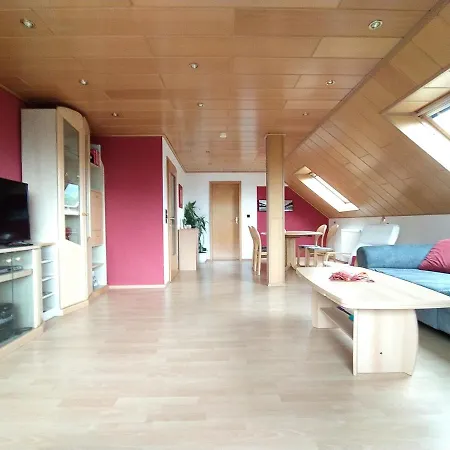Haus Rosa * Nüdlingen